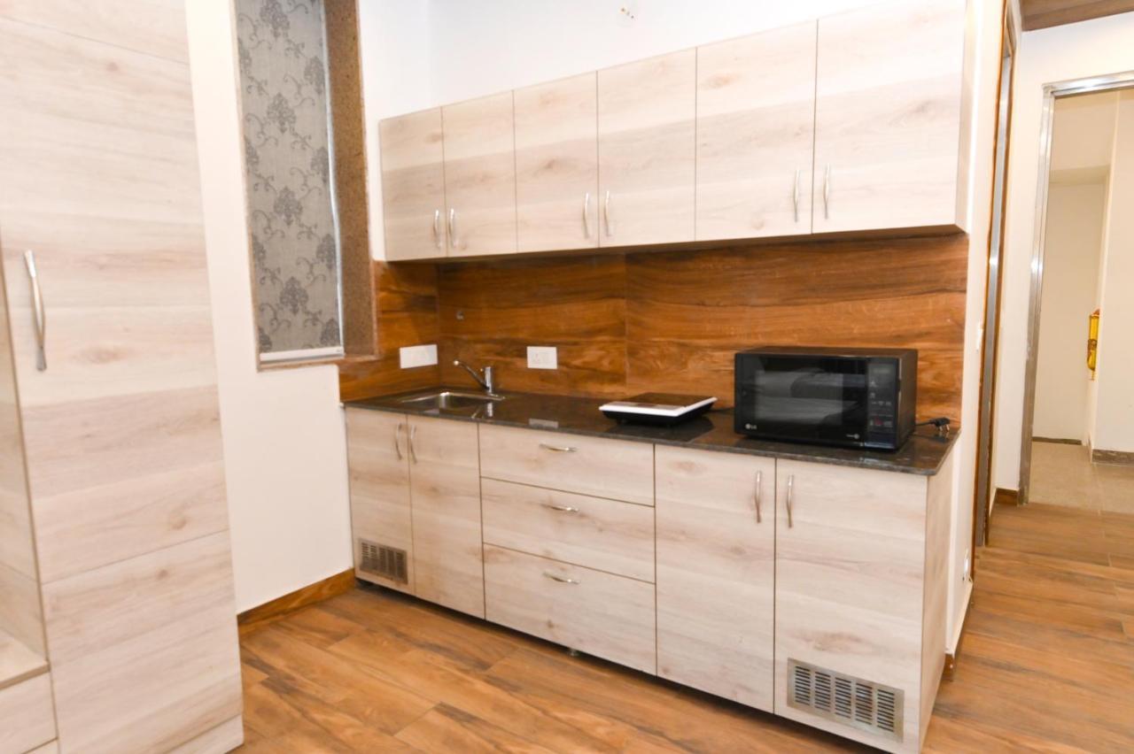 Stay Studio Hotel & Residences Гургаон Экстерьер фото
