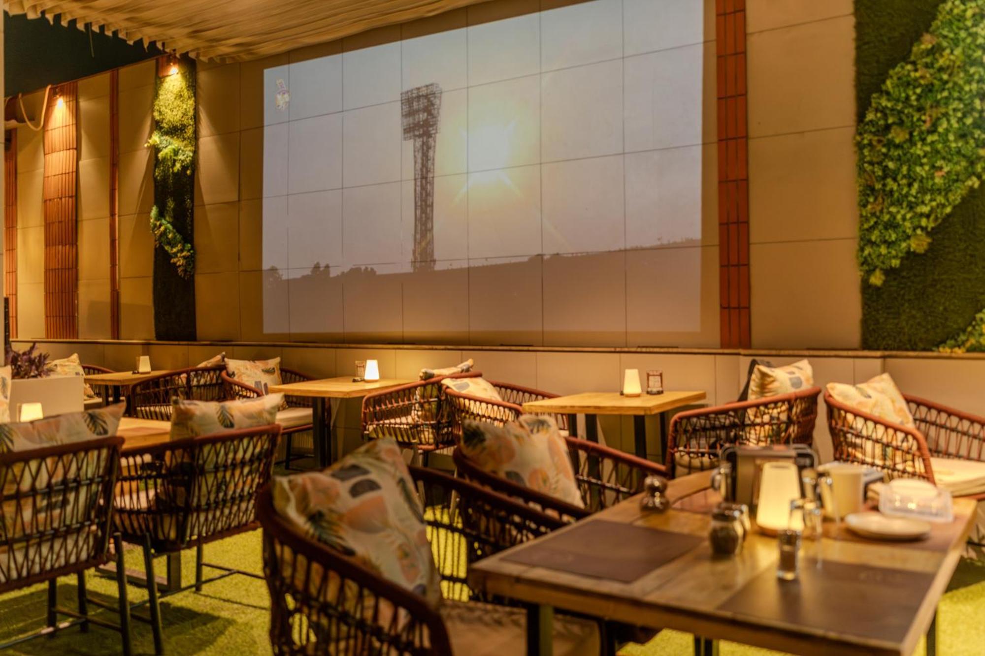 Stay Studio Hotel & Residences Гургаон Экстерьер фото
